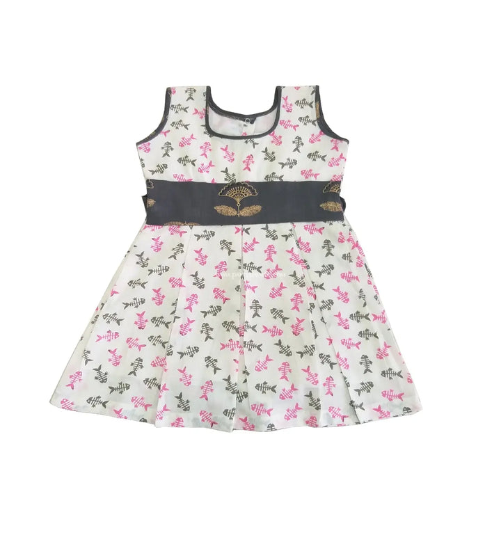 Cotton Frock White and Grey - Pattupavadai.com