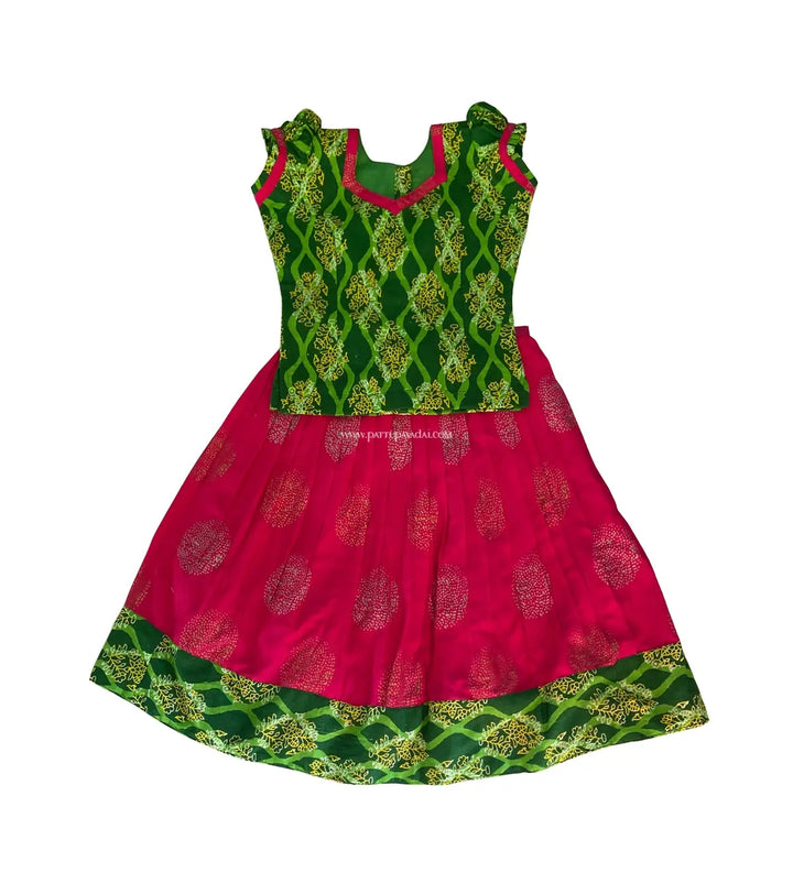 Cotton Skirt and Top Parrot Green and Pink - Pattupavadai.com