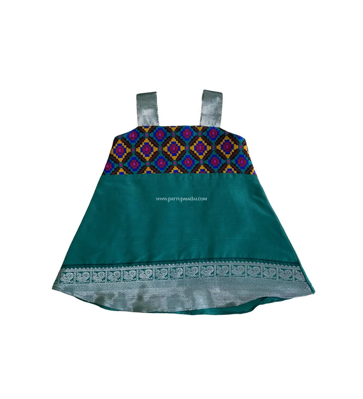 Designer Frock Green - Pattupavadai.com